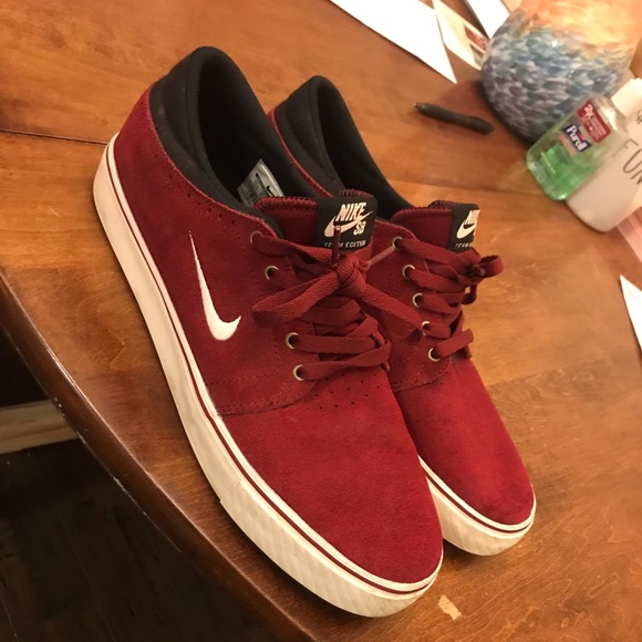 Nike SB Team Edition - Picture 2 of 3